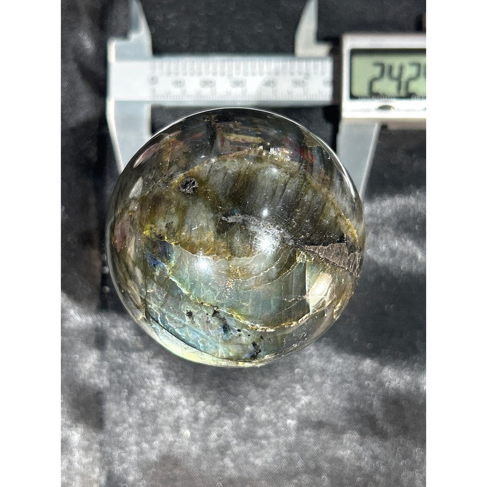 Labradorite Ultra flashy Sphere Polished Stone Orb 2.42in #23 - Picture 5 of 5
